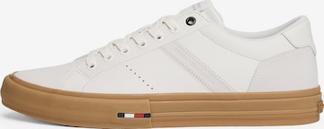 TOMMY HILFIGER Sneaker in Weiß: Vorderseite