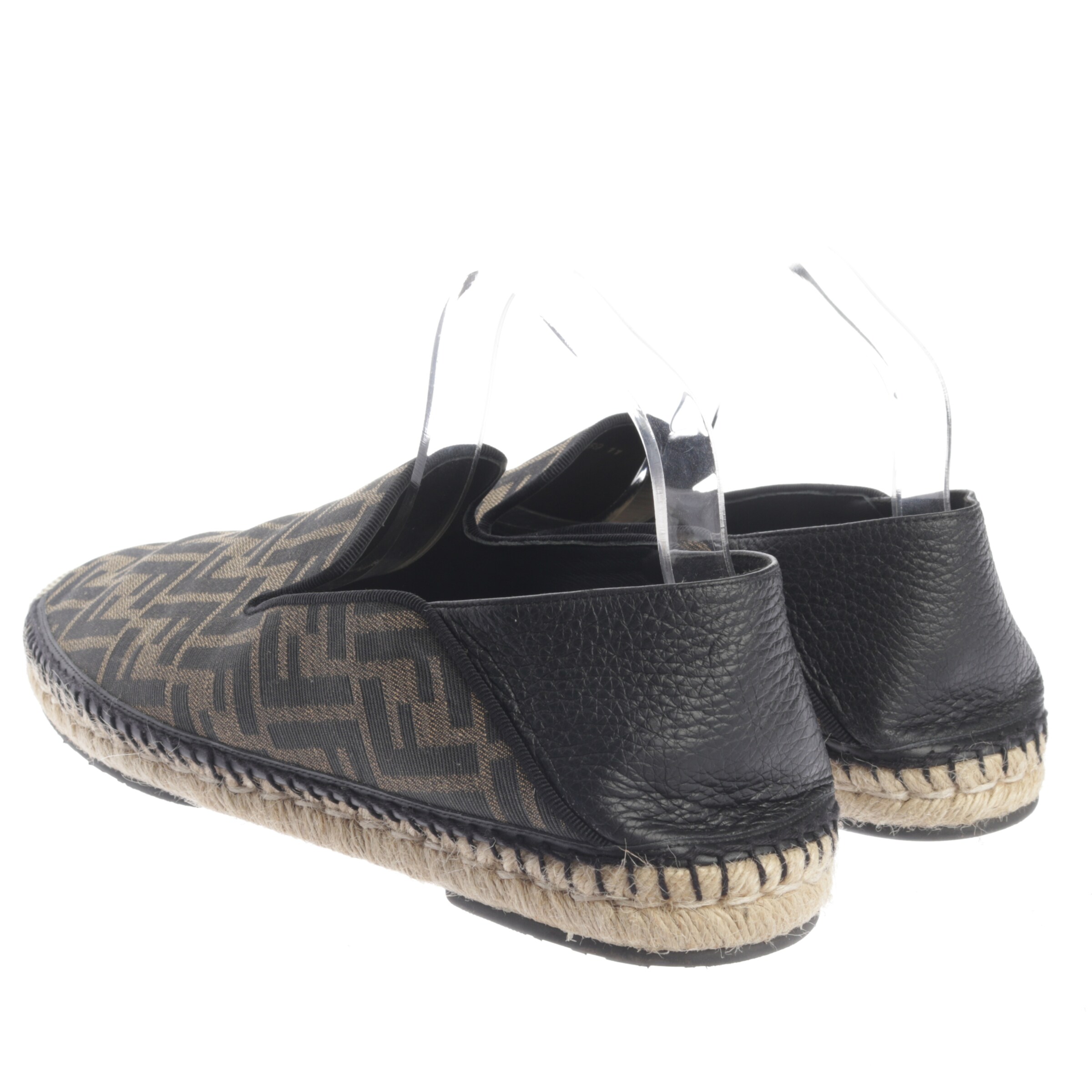 Fendi Flats & Loafers in 41,5 in Mixed colors