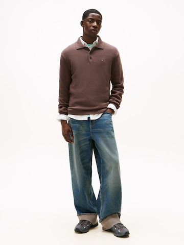 Tommy Jeans - Jersey 'ESSENTIAL' en marrón