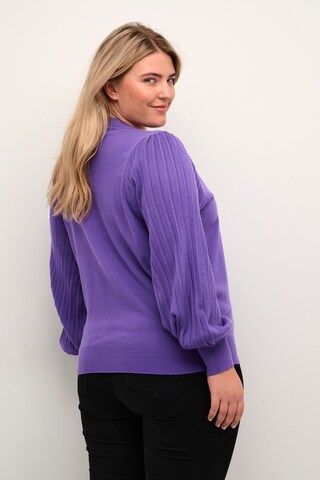 KAFFE CURVE Sweater 'Loni' in Purple