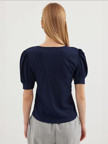 Bigdart - Blusa em azul