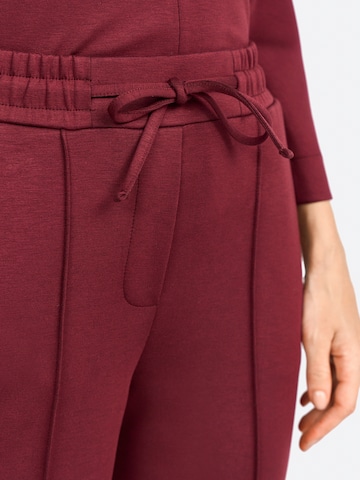 Coupe slim Pantalon Rich & Royal en rouge