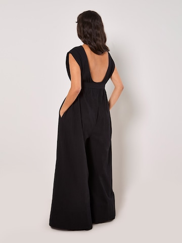 Apricot Jumpsuit in Black