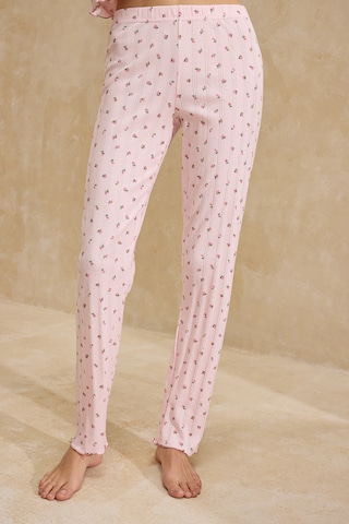 Trendyol - Pijama en rosa