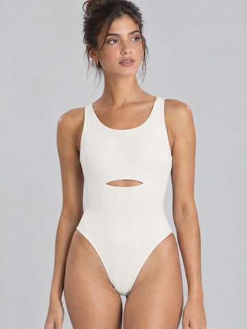 Classique Maillot de bain modelant 'Judith' Jayne en blanc