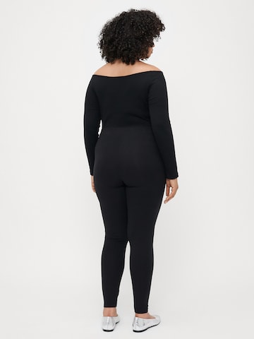 ONLY Carmakoma - Skinny Leggings 'CARZONE' en negro