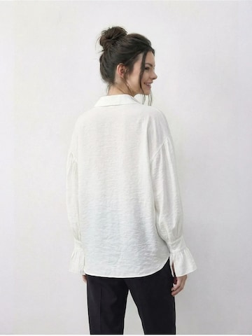 Bianco Lucci - Blusa em branco