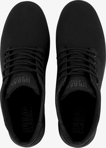 Urban Classics - Sapatilhas altas 'Hibi' em preto