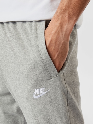 pilka Nike Sportswear Siaurėjantis Kelnės