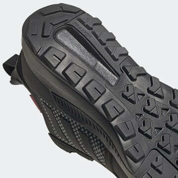 Chaussure basse 'Trailmaker' ADIDAS TERREX en noir