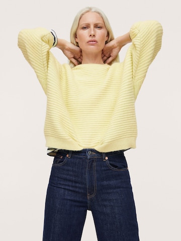 MANGO Sweater 'Bimini' in Yellow: front