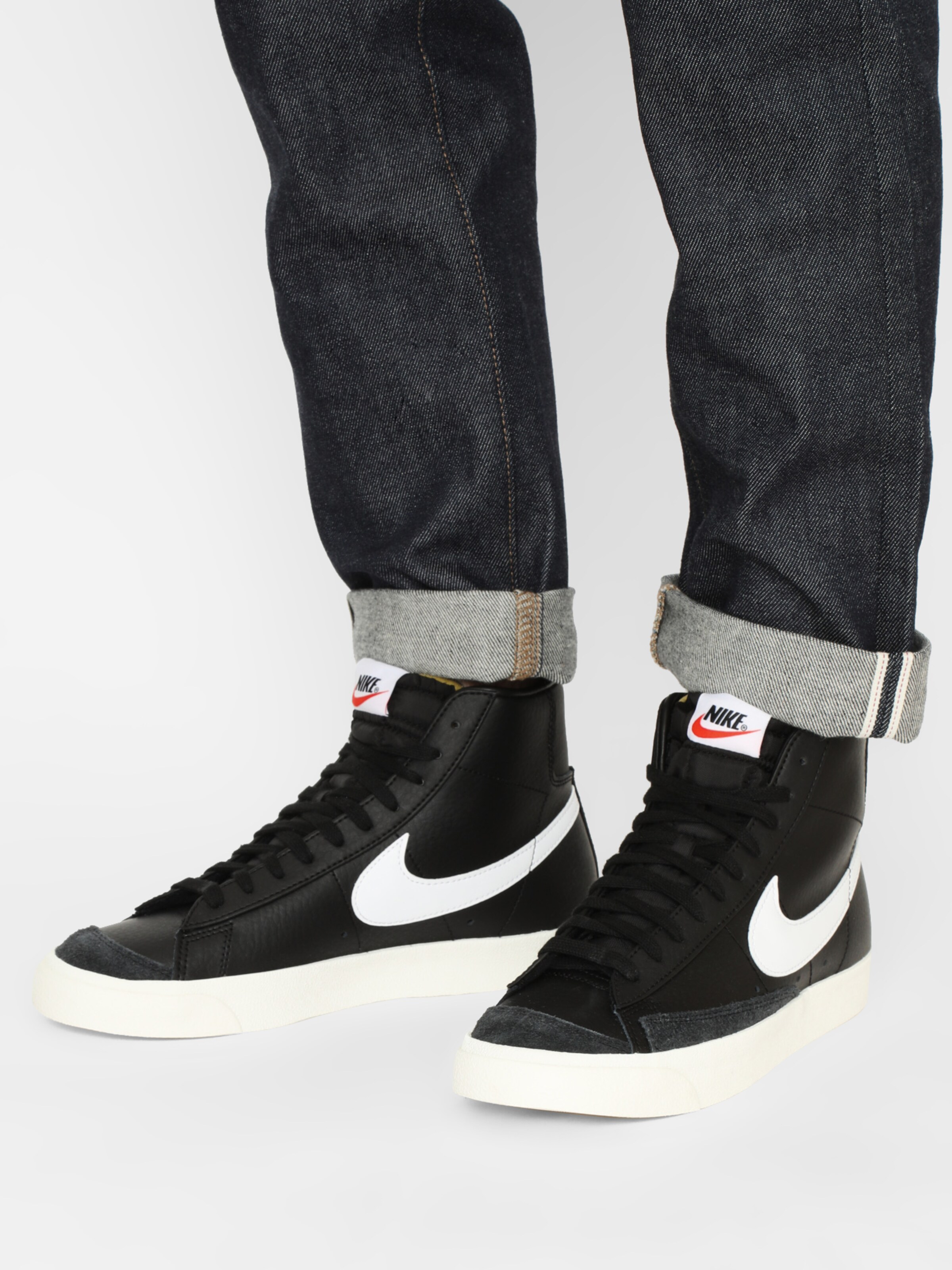 Nike Sportswear Zapatillas deportivas altas 'Blazer 77' en Negro | ABOUT YOU