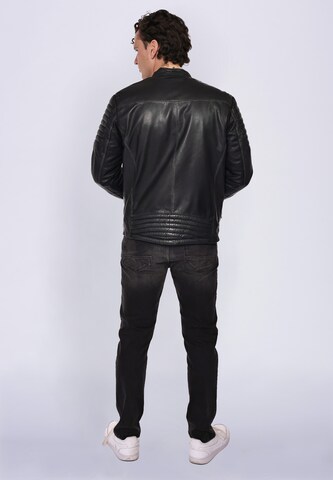 Veste mi-saison 'Garry' MUSTANG en noir