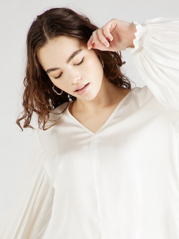 UNITED COLORS OF BENETTON - Blusa en beige