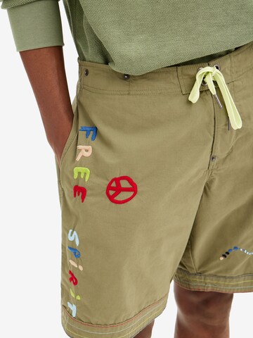 Desigual Badshorts i grön