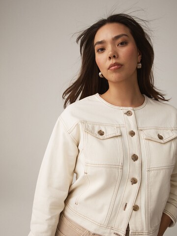 Next Tussenjas in Beige