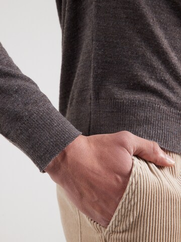 SELECTED HOMME Pullover 'SLHTOWN' i grå