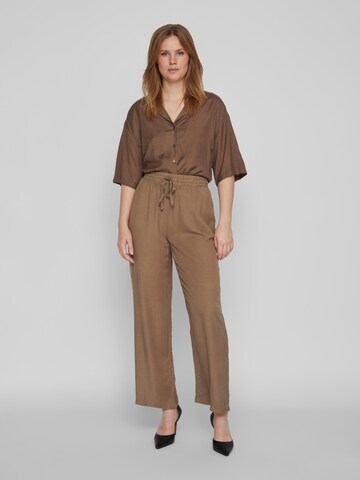 VILA Regular Pants 'Pricil' in Brown