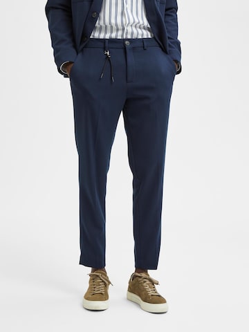 SELECTED HOMME Regular Pleated Pants 'Veik' in Blue: front