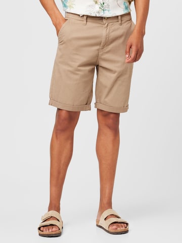 QS - regular Pantalón en marrón: frente