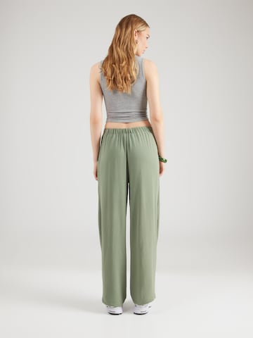 ABOUT YOU Свободный крой Штаны 'Glenn' в Зеленый