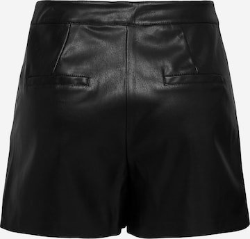 ONLY Regular Shorts in Schwarz