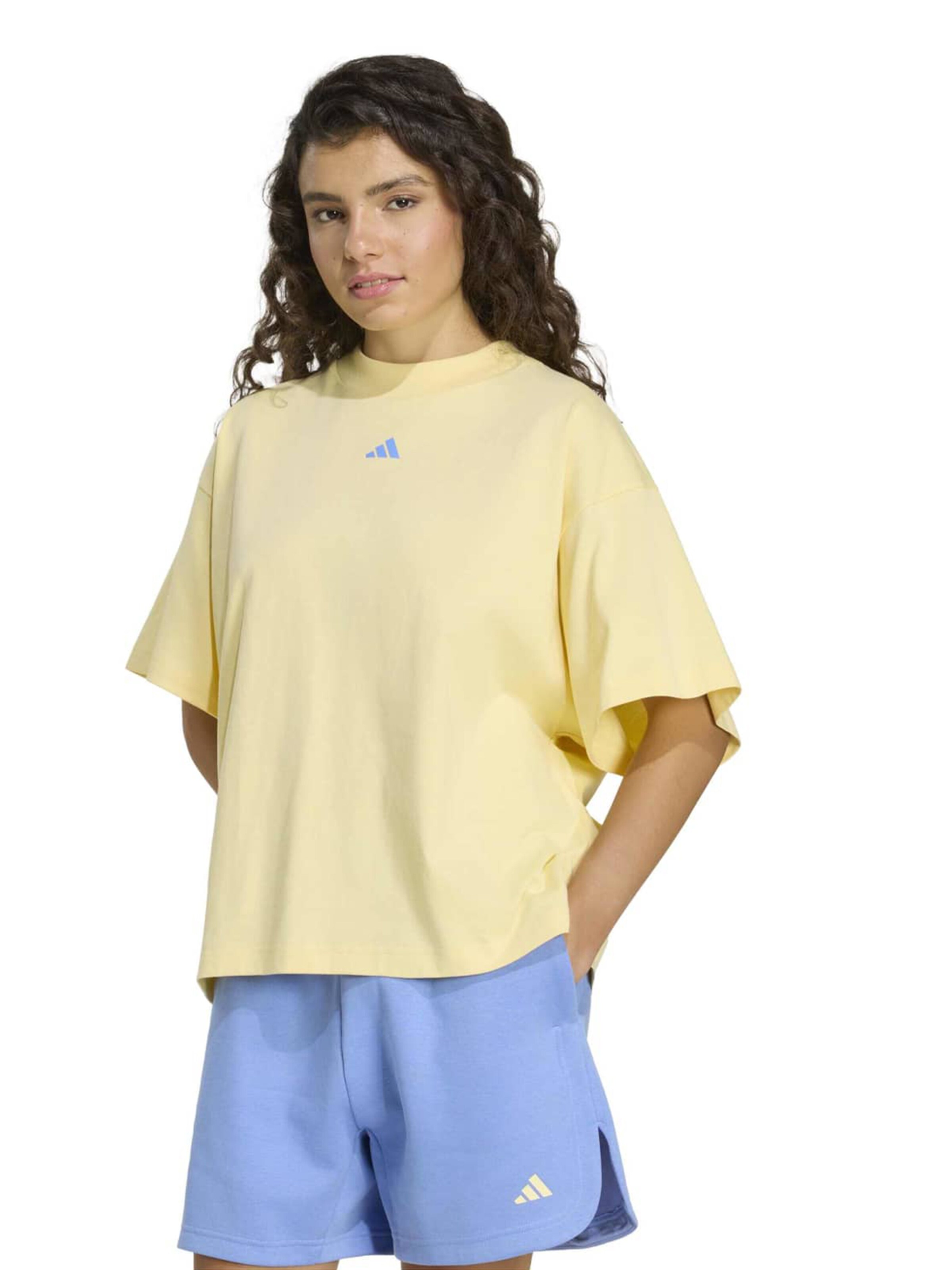 ADIDAS SPORTSWEAR - Camisa funcionais em amarelo: frente