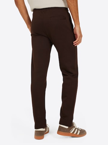 Slimfit Pantaloni di BRAVE SOUL in marrone