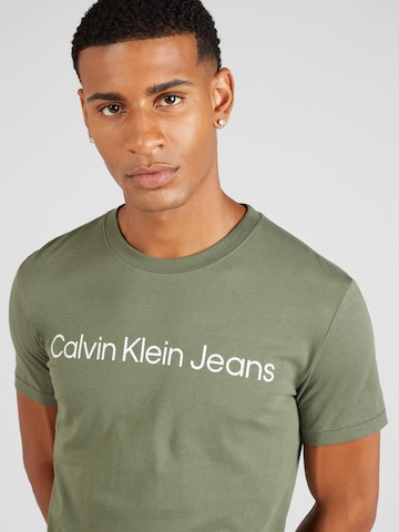 Calvin Klein Jeans T-Shirt in Khaki | ABOUT YOU