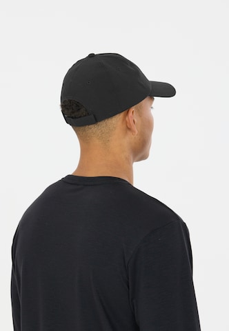 Virtus Athletic Cap 'Borden' in Black