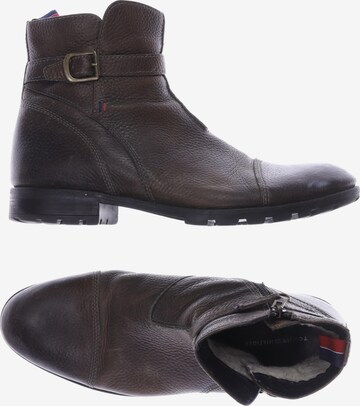 TOMMY HILFIGER Stiefel 42 in Braun: predná strana