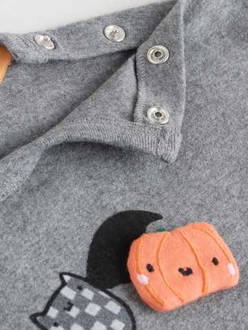 Next Set 'Halloween' i grå