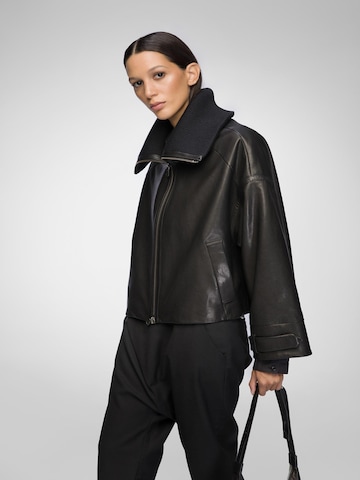 V S P Winterjacke 'Olga'‌‌‌‌‌‌ in Schwarz