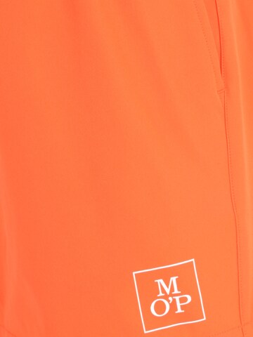 Marc O'Polo Štandardný strih Plavecké šortky 'Essentials' - oranžová