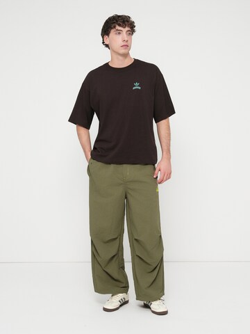 ADIDAS ORIGINALS Póló 'BURGER' - fekete