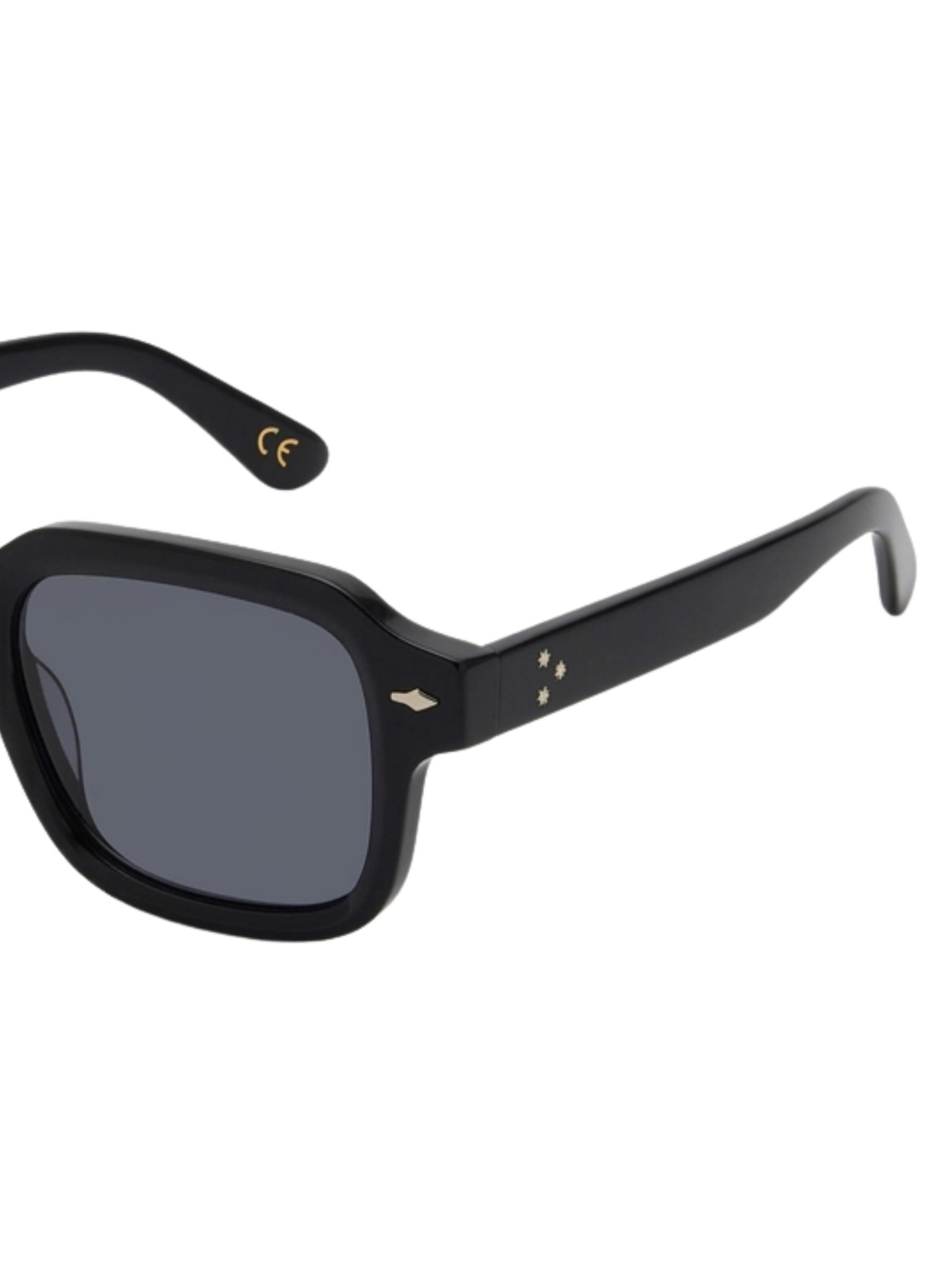 Maxte Sonnenbrille 'Solo-Solis Bold Rectangle'‌‌‌‌ in Schwarz