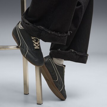PUMA Sneakers in Black