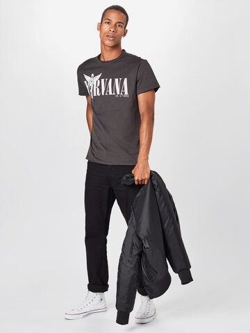 AMPLIFIED Regular Fit Shirt 'NIRVANA IN UTERO' in Grau