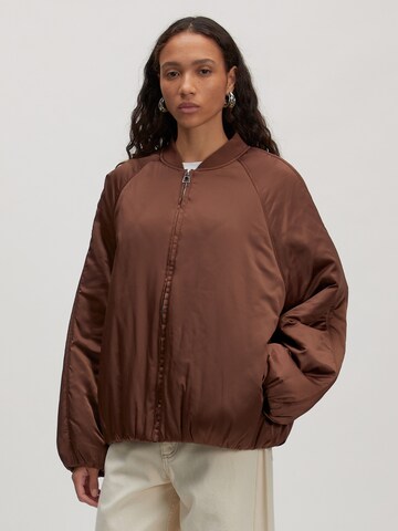 EDITED Between-Season Jacket 'Nada' in Brown: front