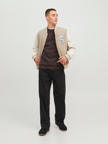 JACK & JONES Свитшот 'JJEBRADLEY' в Коричневый