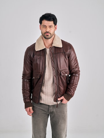 Giacca di mezza stagione 'Maverik' di FREAKY NATION in marrone: frontale