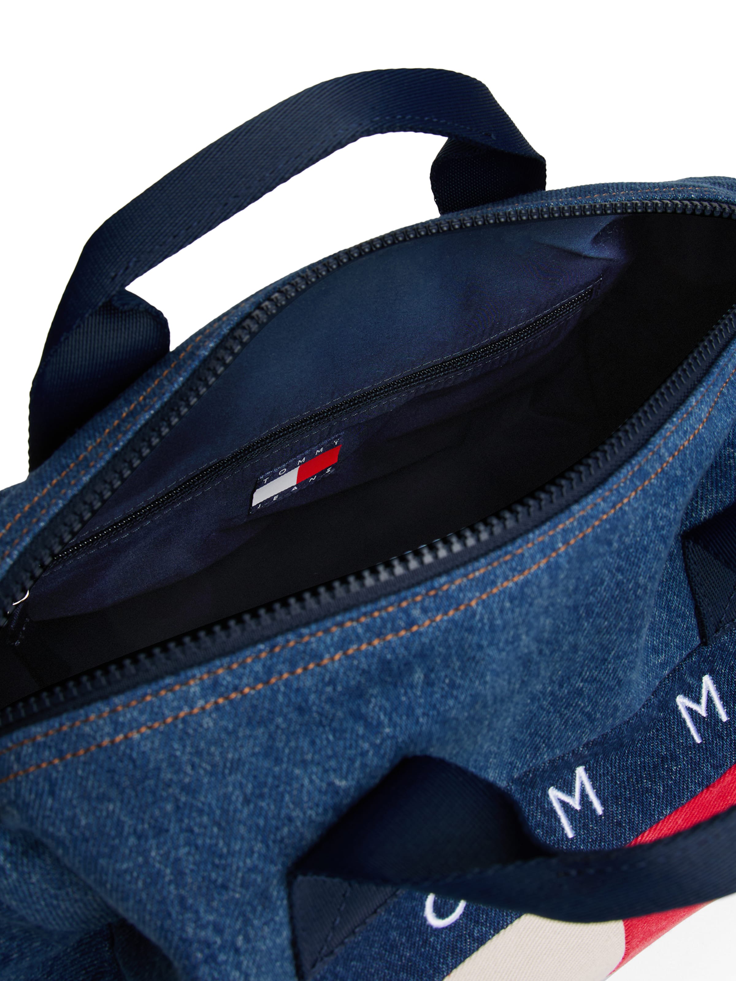 Tommy Jeans Weekender in Blau