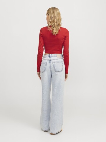 Tricou 'JXFELINE' de la JJXX pe roșu