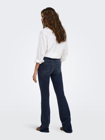ONLY Baggy Jeans 'blush' in Blauw