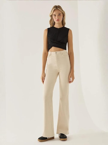 Hiccup Top in Black