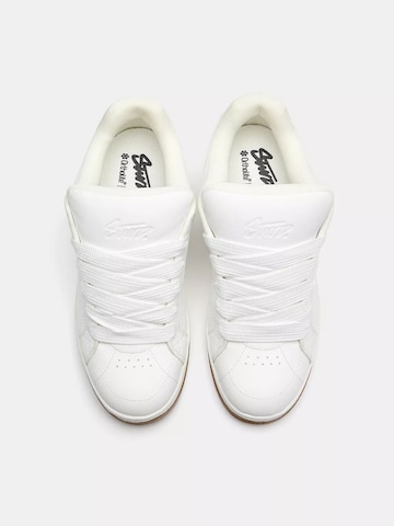 Baskets basses Pull&Bear en blanc