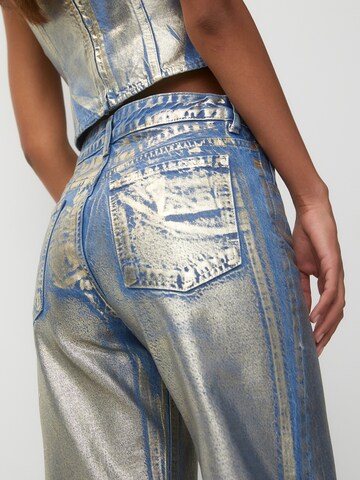 Pull&Bear Wide Leg Jeans in Gold