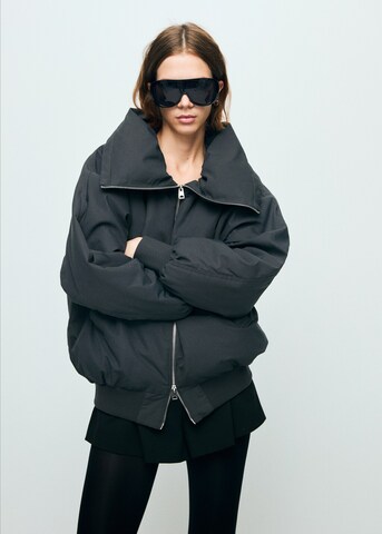 MANGO Winterjacke in Grau: Vorderseite