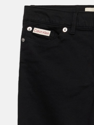 Calvin Klein Jeans Flared Farmer - fekete