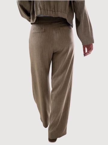 WEARABLE STORIES Wide Leg Bundfaltenhose 'Joy' in Beige